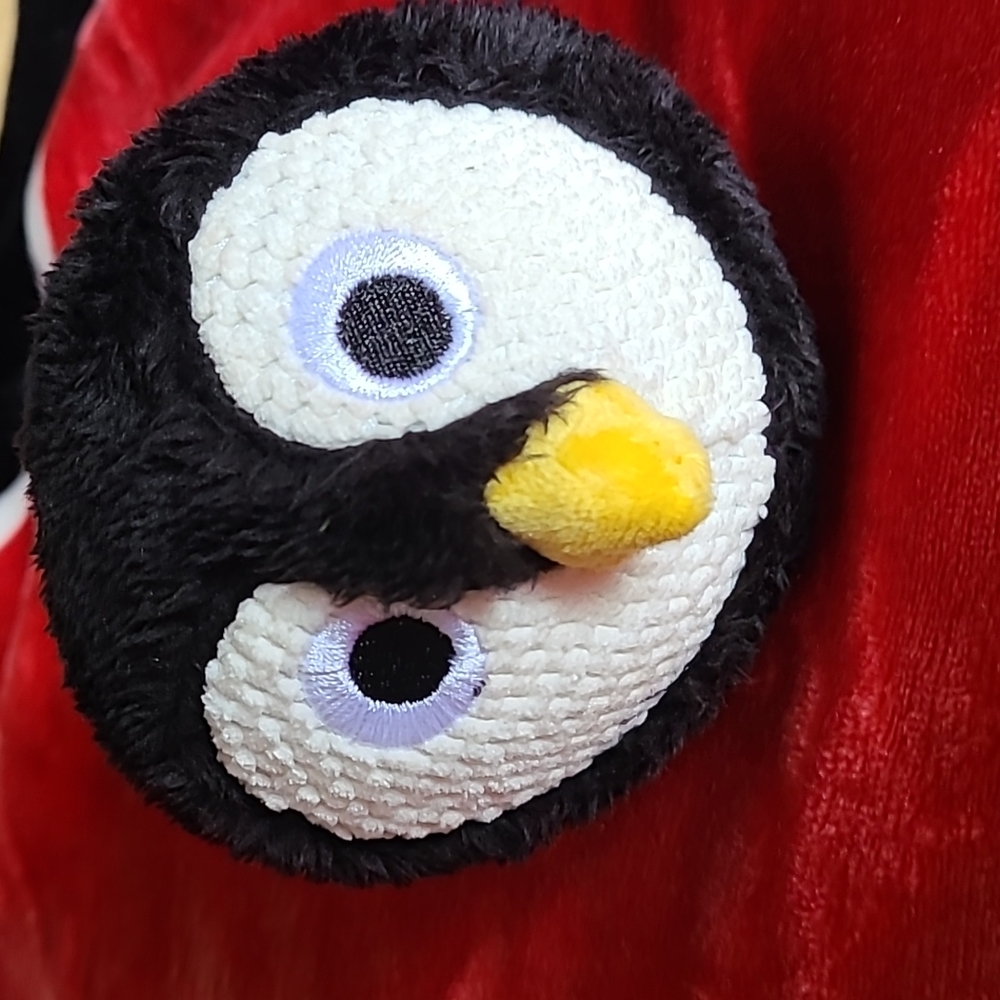 Penguin - Picture 2 of 2